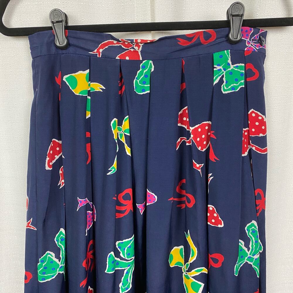 Susan Bristol Vintage Two Piece Blue&Multi Bow Print Blouse&Skirt Sz.8 - Picture 3 of 14